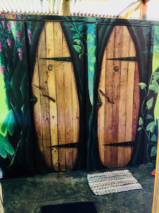 Oasis Pansiyon Puerto Viejo de Talamanca Dış mekan fotoğraf