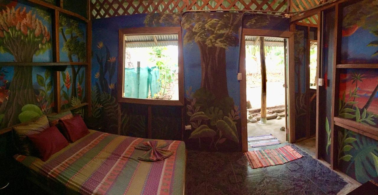 Oasis Pansiyon Puerto Viejo de Talamanca Dış mekan fotoğraf